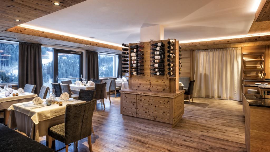 Hotel Interski Santa Cristina Val Gardena Экстерьер фото