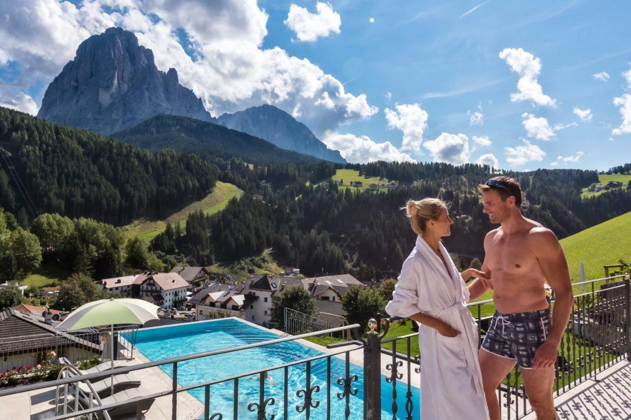 Hotel Interski Santa Cristina Val Gardena Экстерьер фото